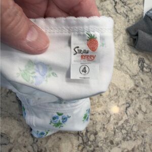 Strawberry brand size 4 girls t shirt  nwot